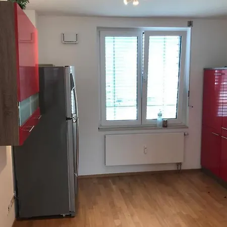Apartment First Class Opposite Skyline Plaza In Frankfurt